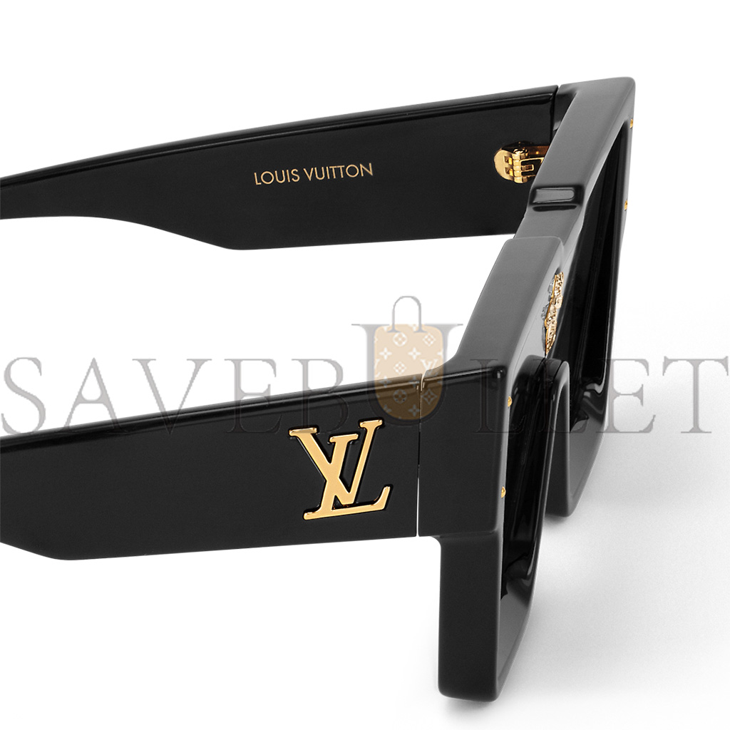 l**is V*t*n cyclone sunglasses z1578w